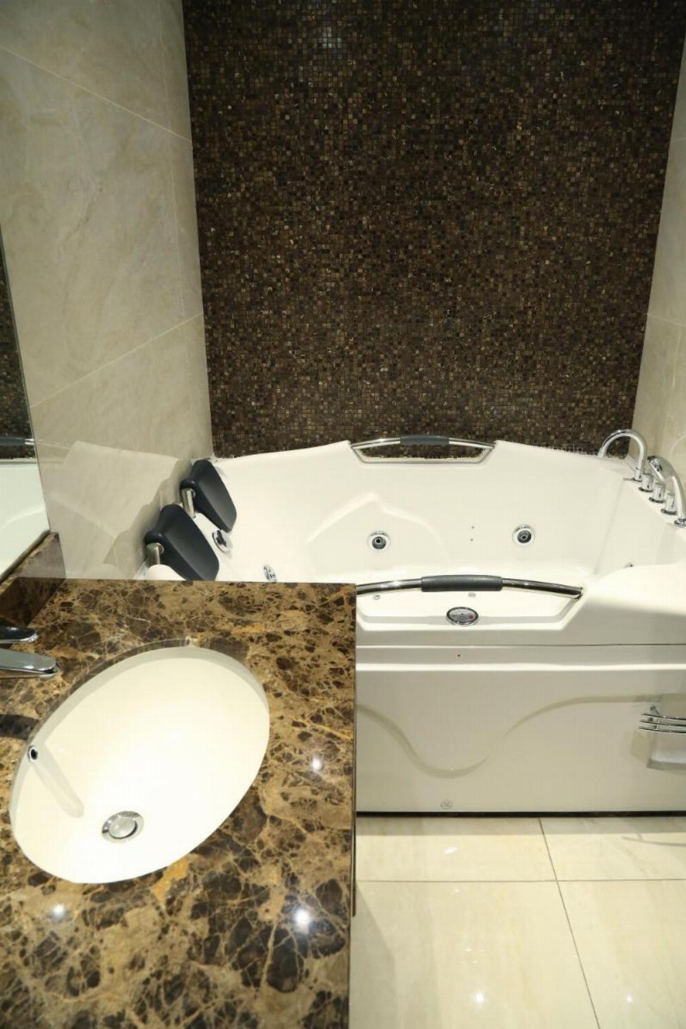 Verdun Suites Hotel
